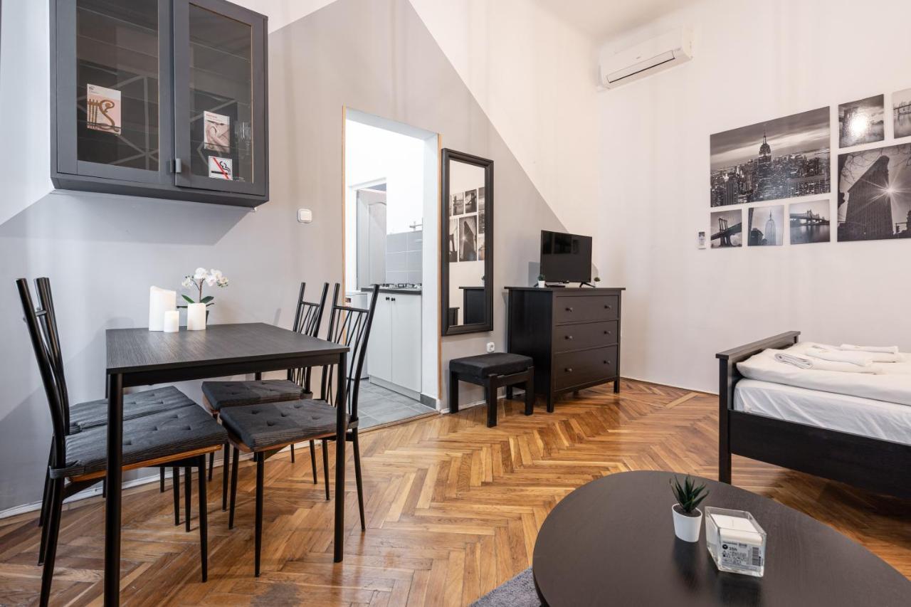 B8 - Grand Boulevard Cozy Apartment - Best Location By Bqa Budapest Esterno foto